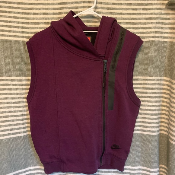 Nike Jackets & Blazers - Nike Burgundy Side Zip Vest/Hoodie Size‎ S
